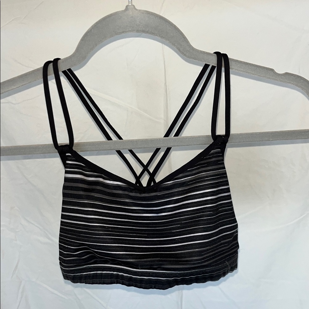 Lululemon sports bra 6